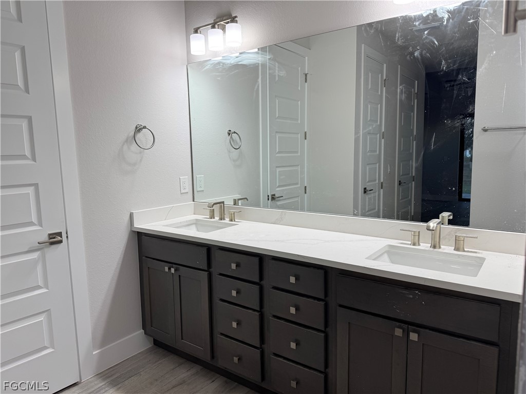 3245 Gulfstream Parkway Cape Coral FL 33993 2026002349 image3