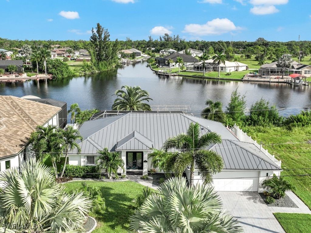 3245 NW 21st Terrace Cape Coral FL 33993 224073686 image1