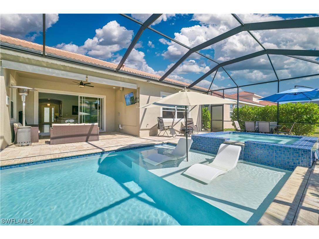 3245 Royal Gardens Avenue Fort Myers FL 33916 224017448 image1