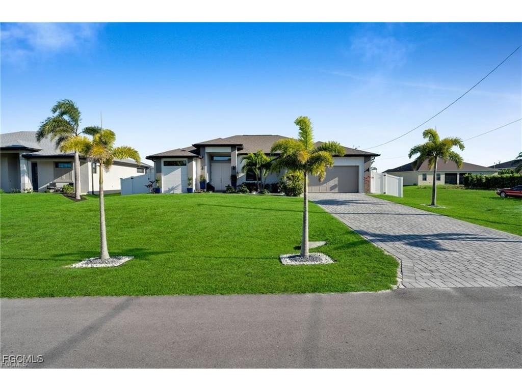 3246 NW 21st Terrace Cape Coral FL 33993 2026006281 image5
