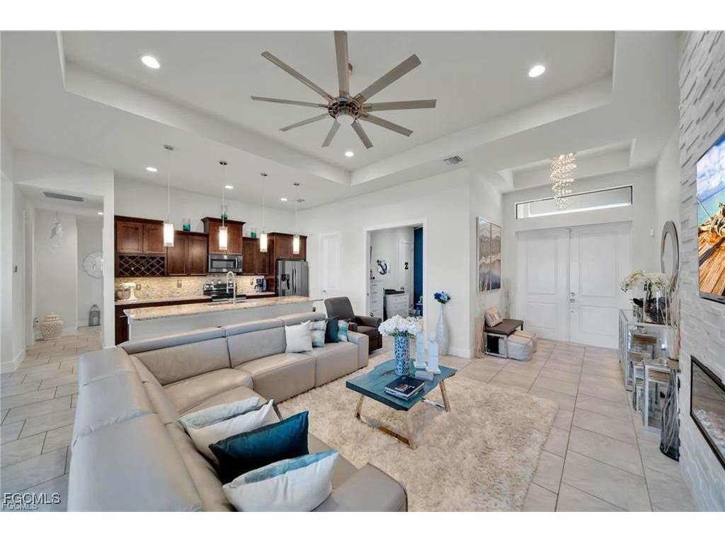 3246 NW 21st Terrace Cape Coral FL 33993 2026006281 image9