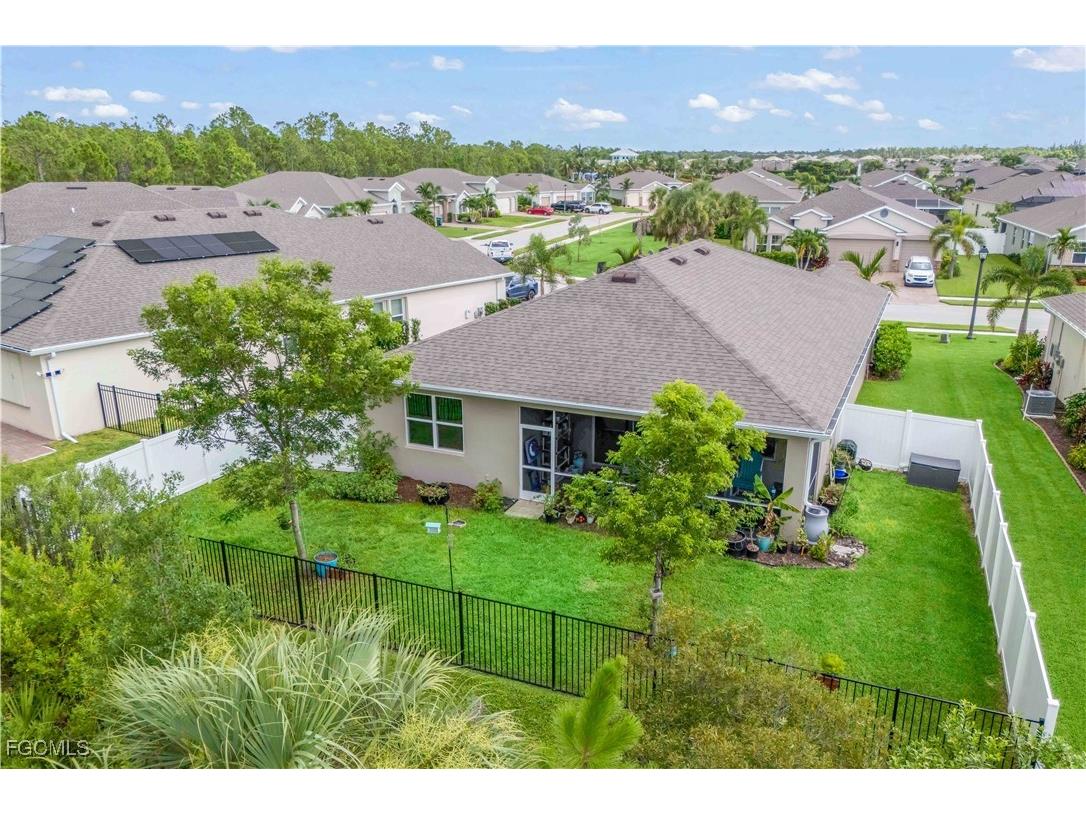 3249 Baravaldo Circle Cape Coral FL 33909 2025000356 image3