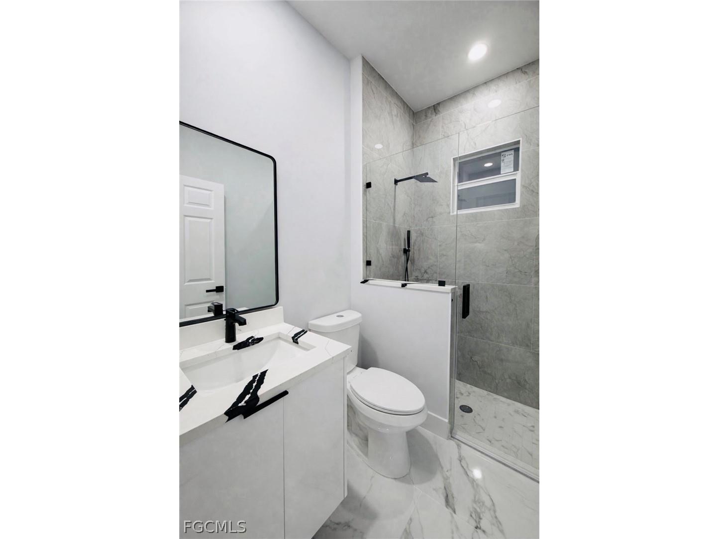 325 / 327 Gordon Avenue S Lehigh Acres FL 33973 2026010161 image10