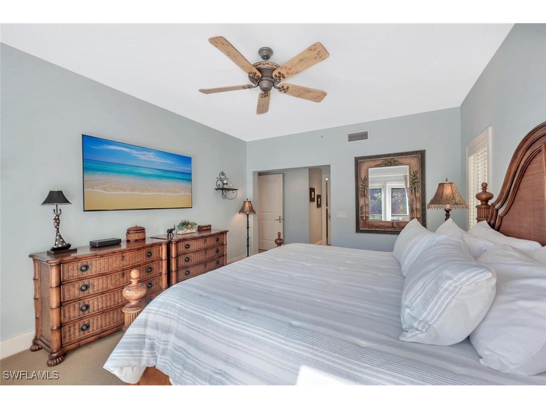 325 3rd Street S #6 Naples FL 34102 225078435 image17