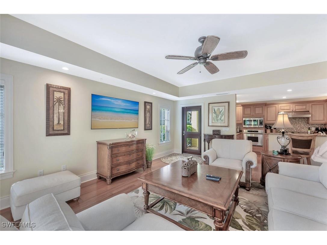 325 3rd Street S #6 Naples FL 34102 225078435 image3