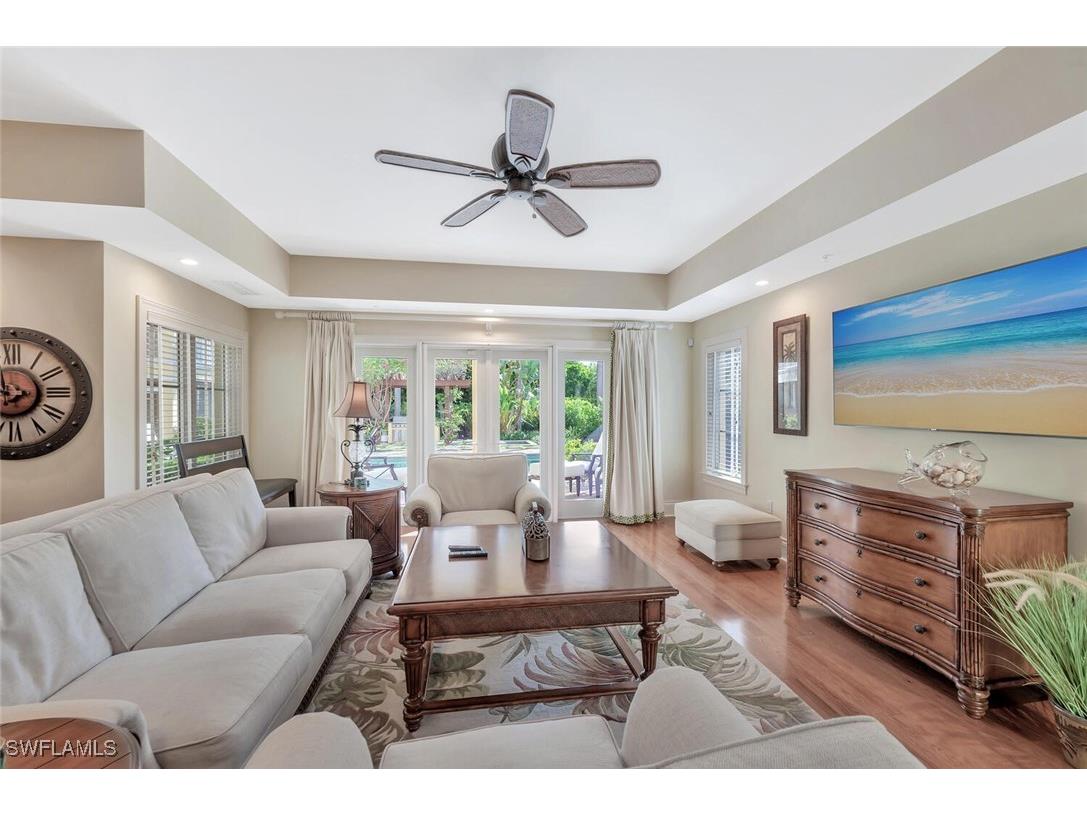 325 3rd Street S #6 Naples FL 34102 225078435 image6