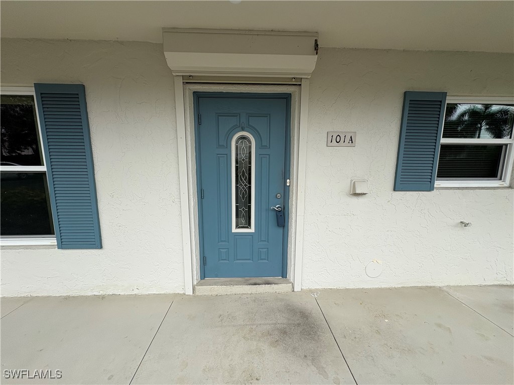 325 Charlemagne #101A Naples FL 34112 226002074 image1