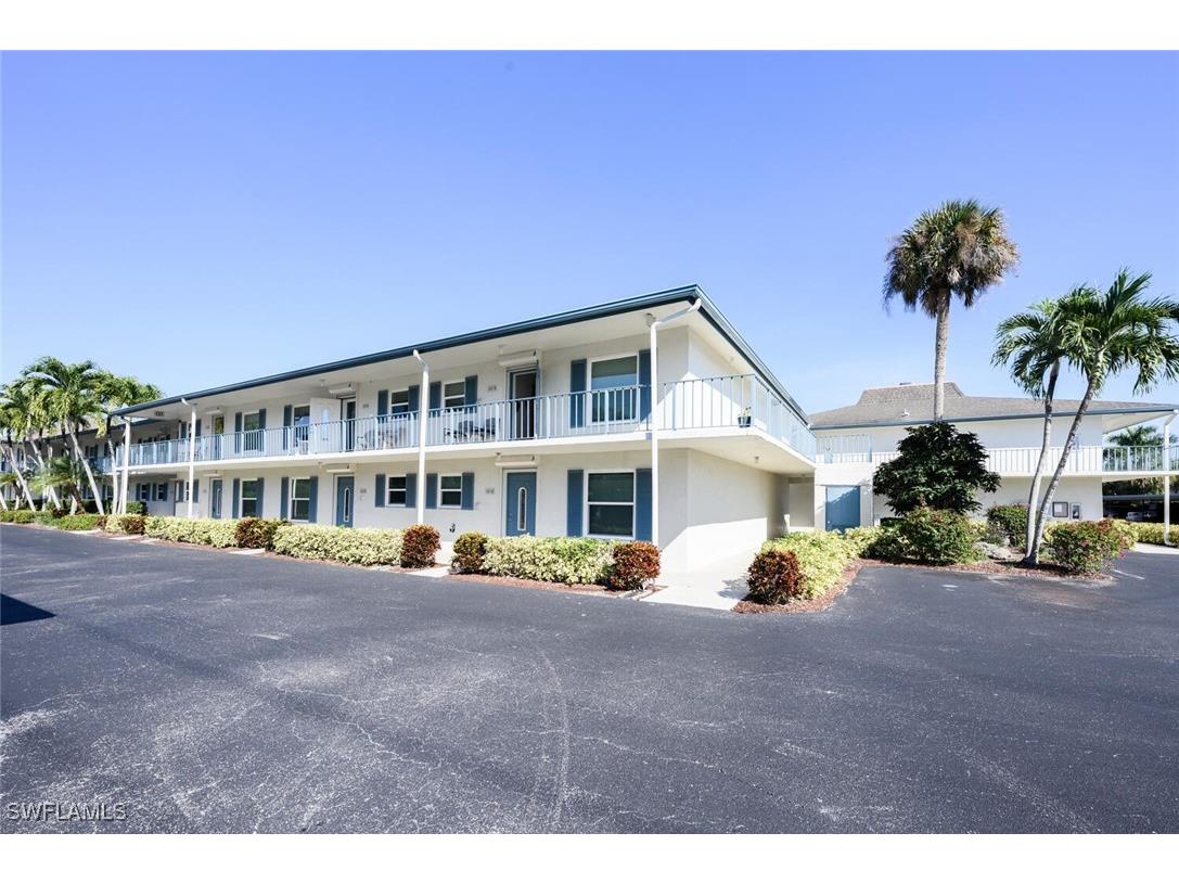 325 Charlemagne Boulevard #B201 Naples FL 34112 225074583 image1