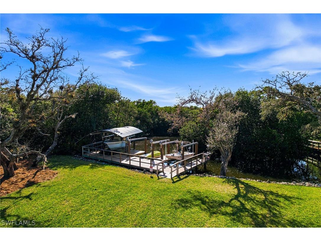 325 Cocohatchee Boulevard Naples FL 34110 226007977 image26