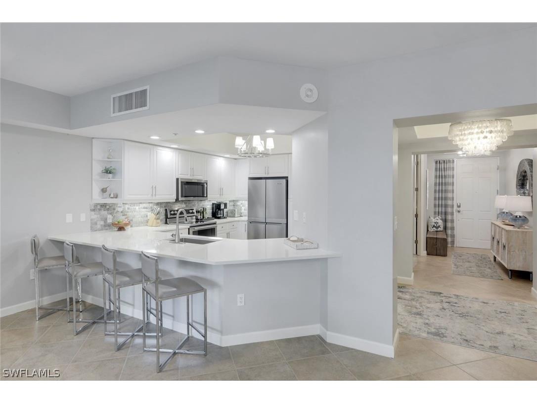 325 Dunes Boulevard #204 Naples FL 34110 226007048 image10