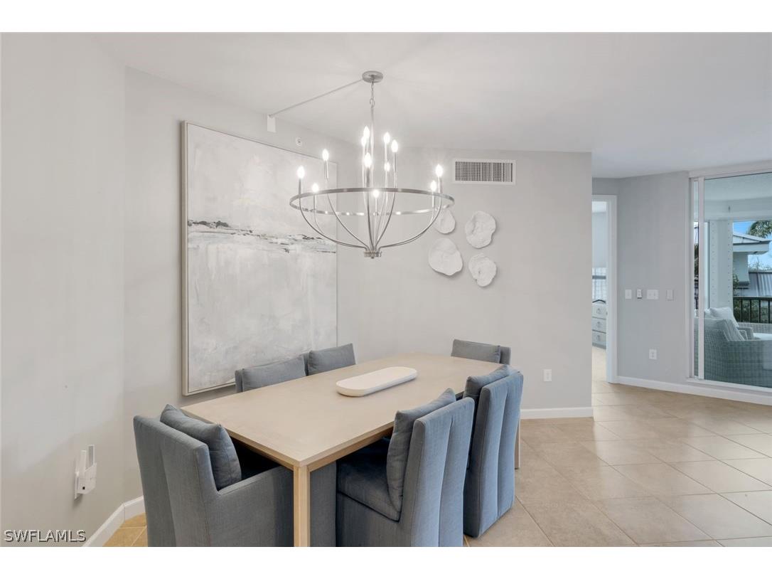 325 Dunes Boulevard #204 Naples FL 34110 226007048 image16