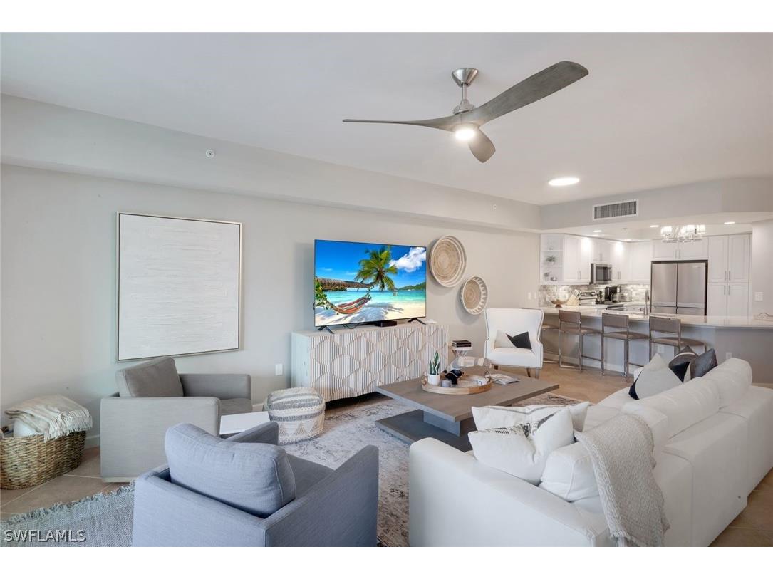 325 Dunes Boulevard #204 Naples FL 34110 226007048 image9