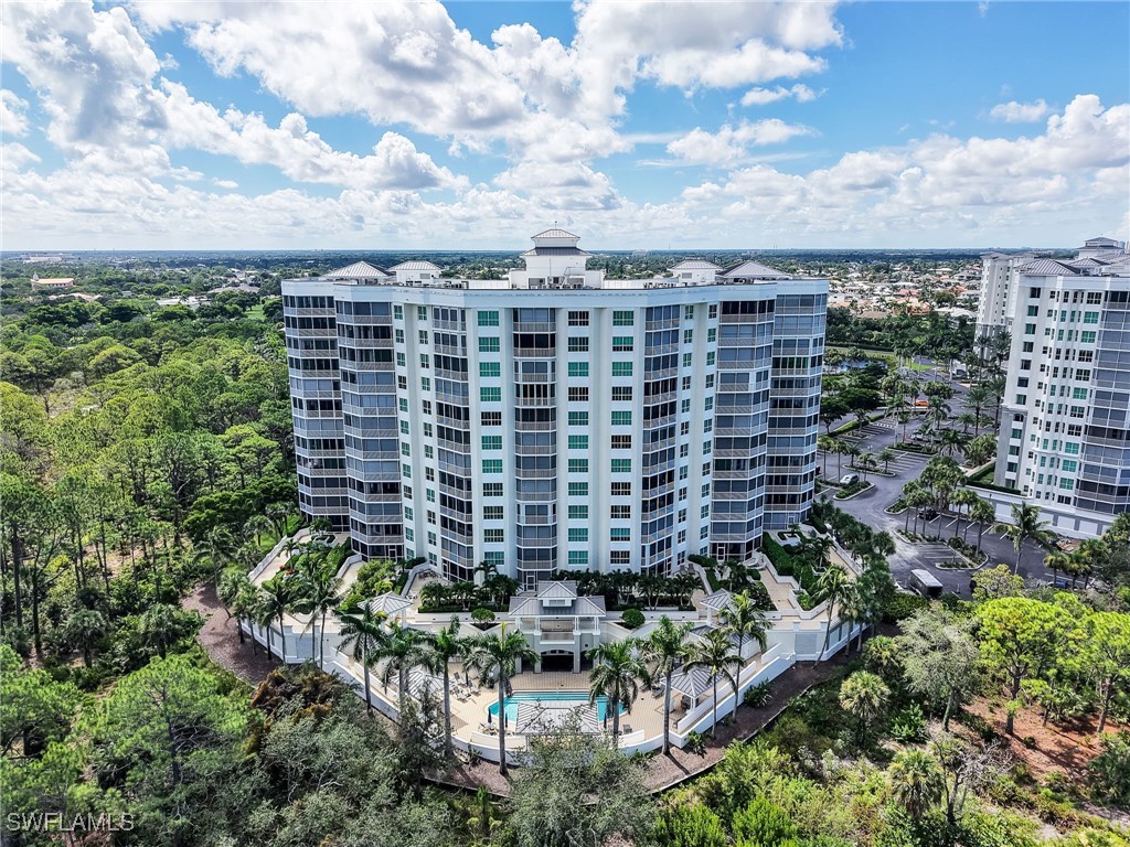 325 Dunes Boulevard #403 Naples FL 34110 225082066 image1