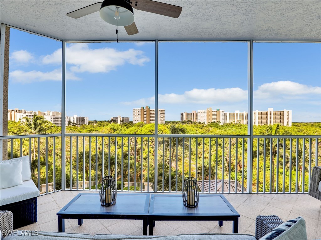 325 Dunes Boulevard #403 Naples FL 34110 225082066 image22