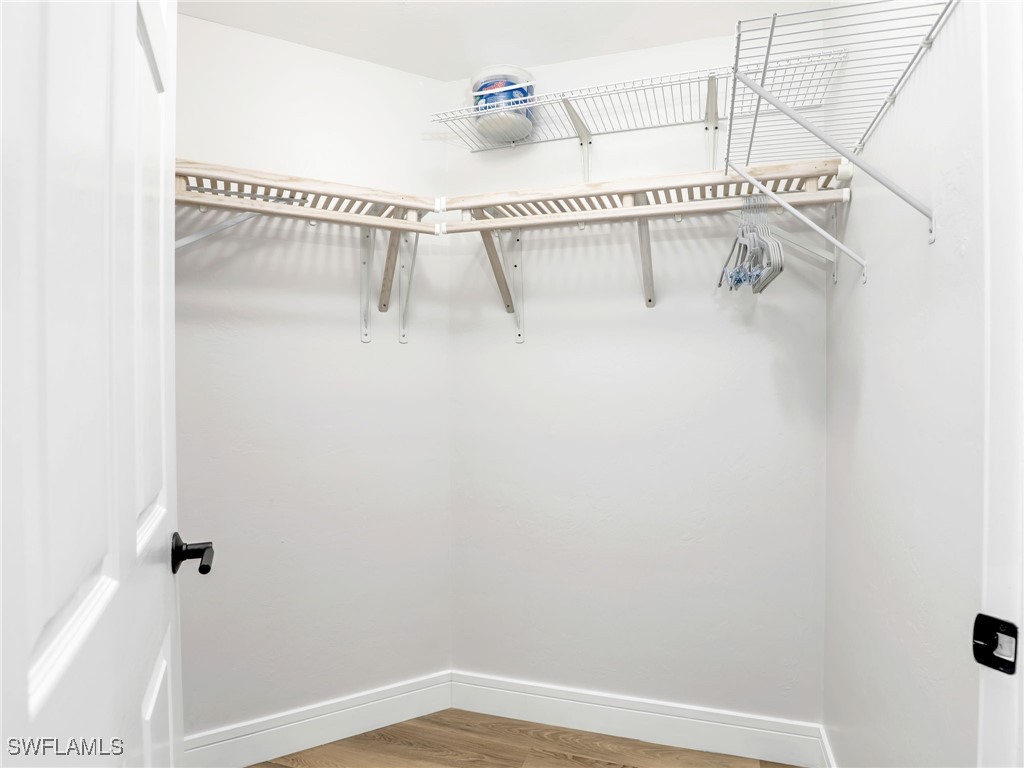 325 Dunes Boulevard #403 Naples FL 34110 225082066 image27