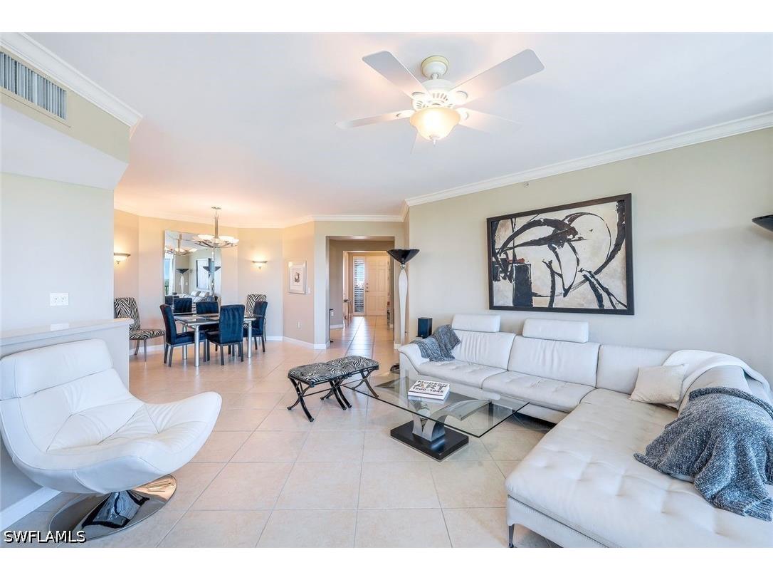 325 Dunes Boulevard #406 Naples FL 34110 226018443 image3