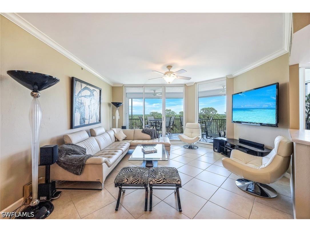 325 Dunes Boulevard #406 Naples FL 34110 226018443 image5