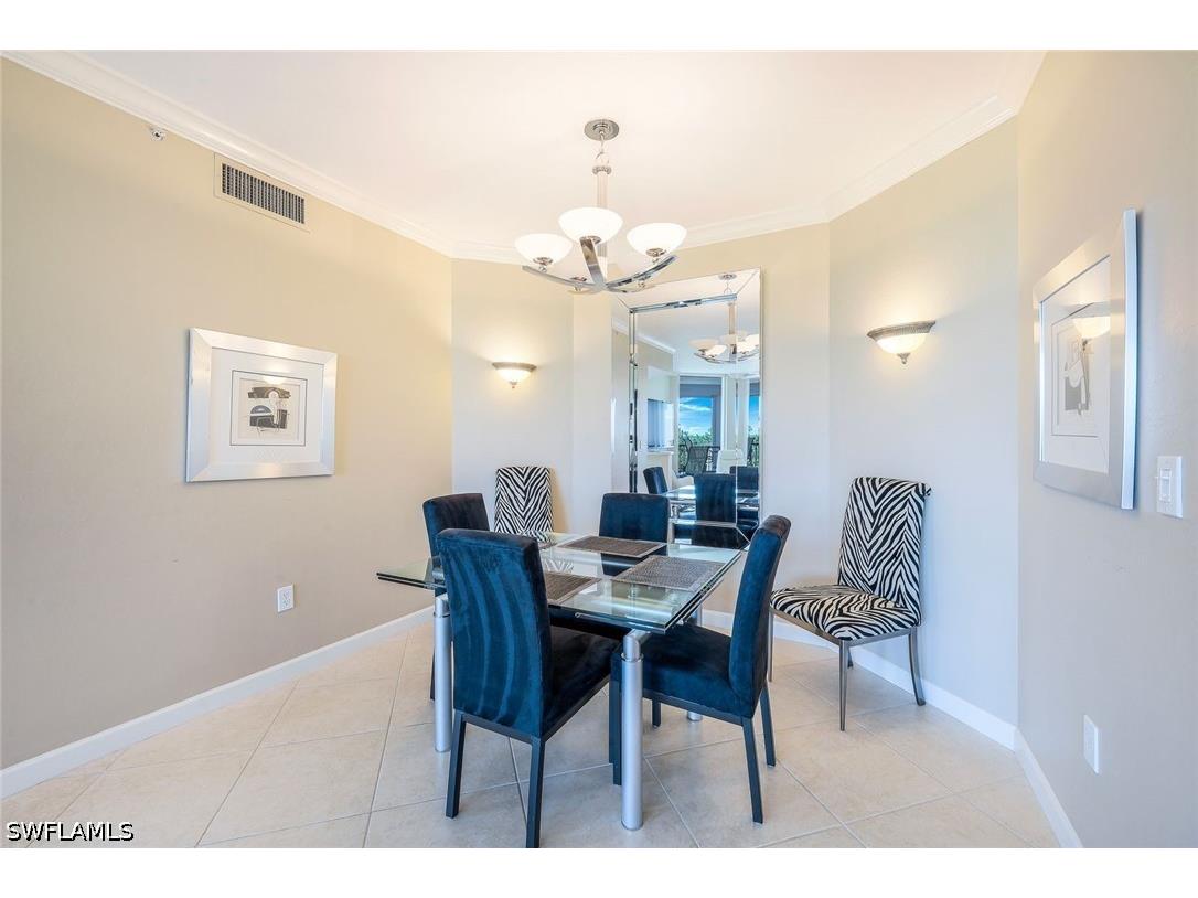 325 Dunes Boulevard #406 Naples FL 34110 226018443 image9