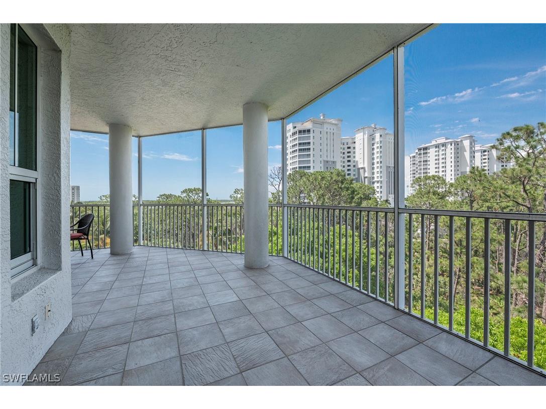 325 Dunes Boulevard #407 Naples FL 34110 224047109 image18