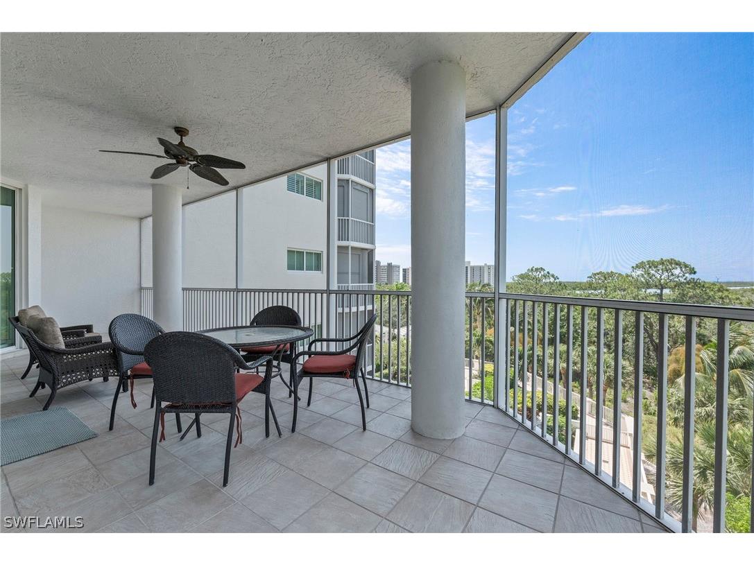325 Dunes Boulevard #407 Naples FL 34110 224047109 image19
