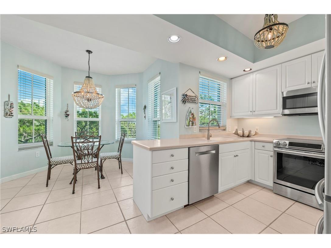 325 Dunes Boulevard #407 Naples FL 34110 224047109 image8