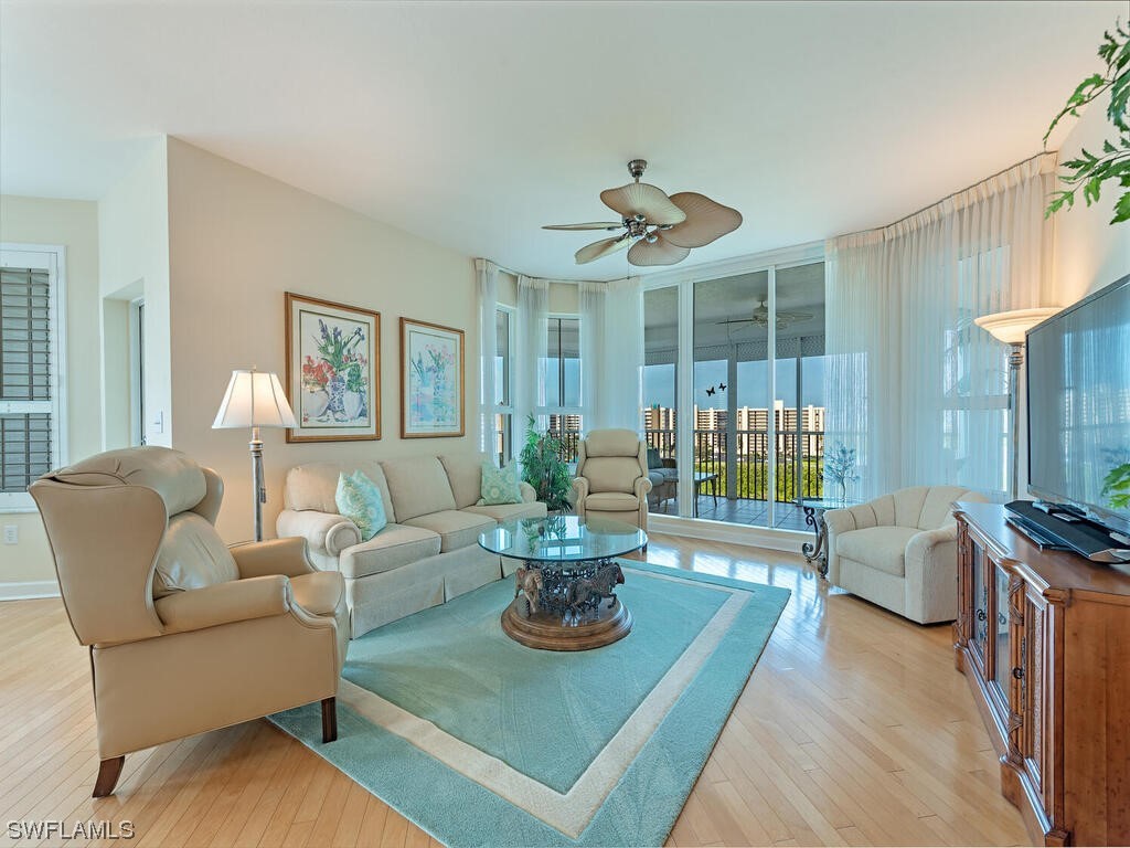 325 Dunes Boulevard #801 Naples FL 34110 223074951 image1