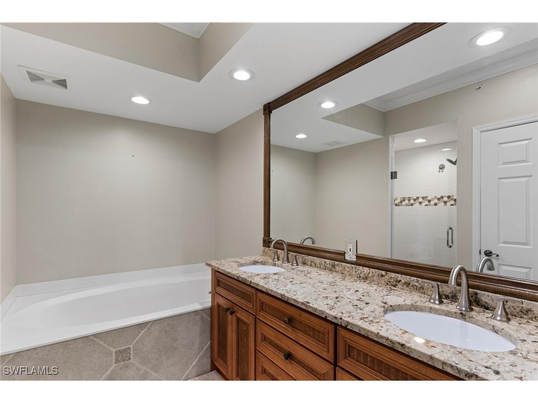 325 Dunes Boulevard #904 Naples FL 34110 226000600 image14