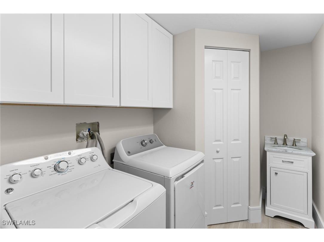 325 Dunes Boulevard #904 Naples FL 34110 226000600 image19