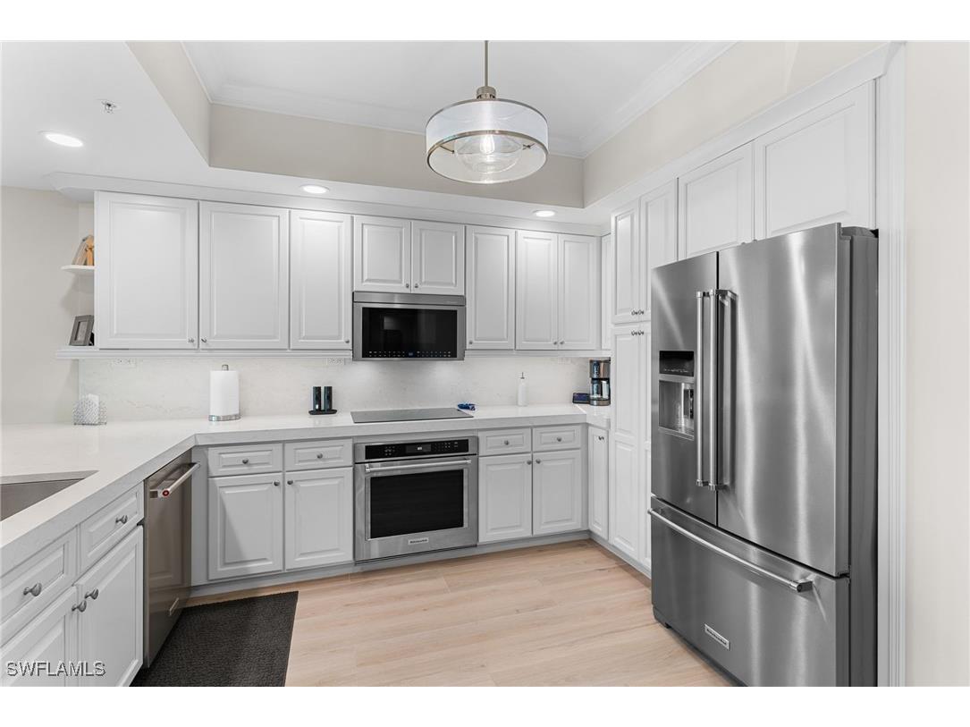 325 Dunes Boulevard #904 Naples FL 34110 226000600 image2