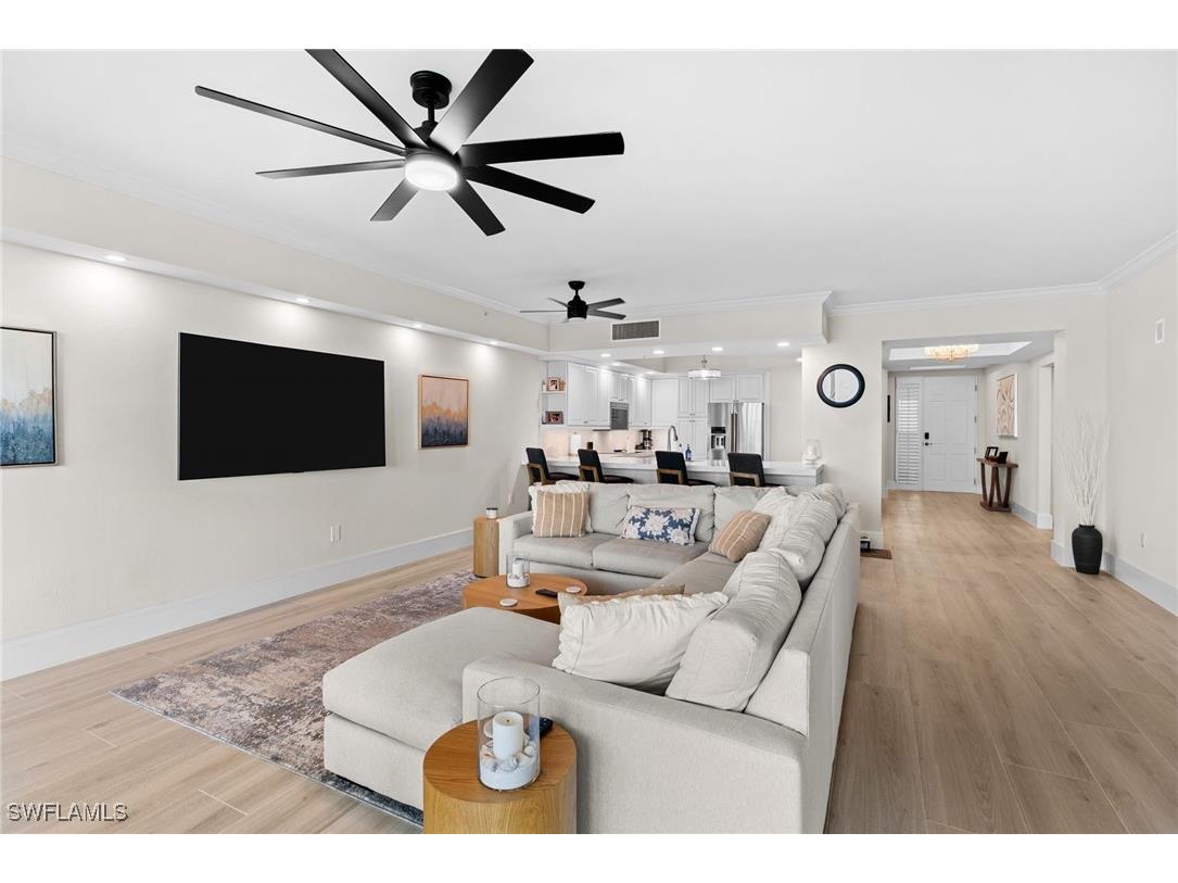 325 Dunes Boulevard #904 Naples FL 34110 226000600 image9