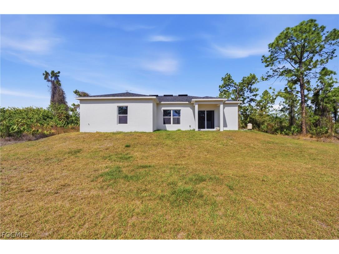 325 Hermosa Avenue Lehigh Acres FL 33974 2026012400 image33
