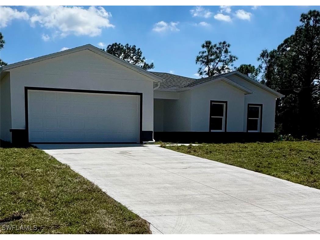 325 Hermosa Avenue Lehigh Acres FL 33974 225022744 image1