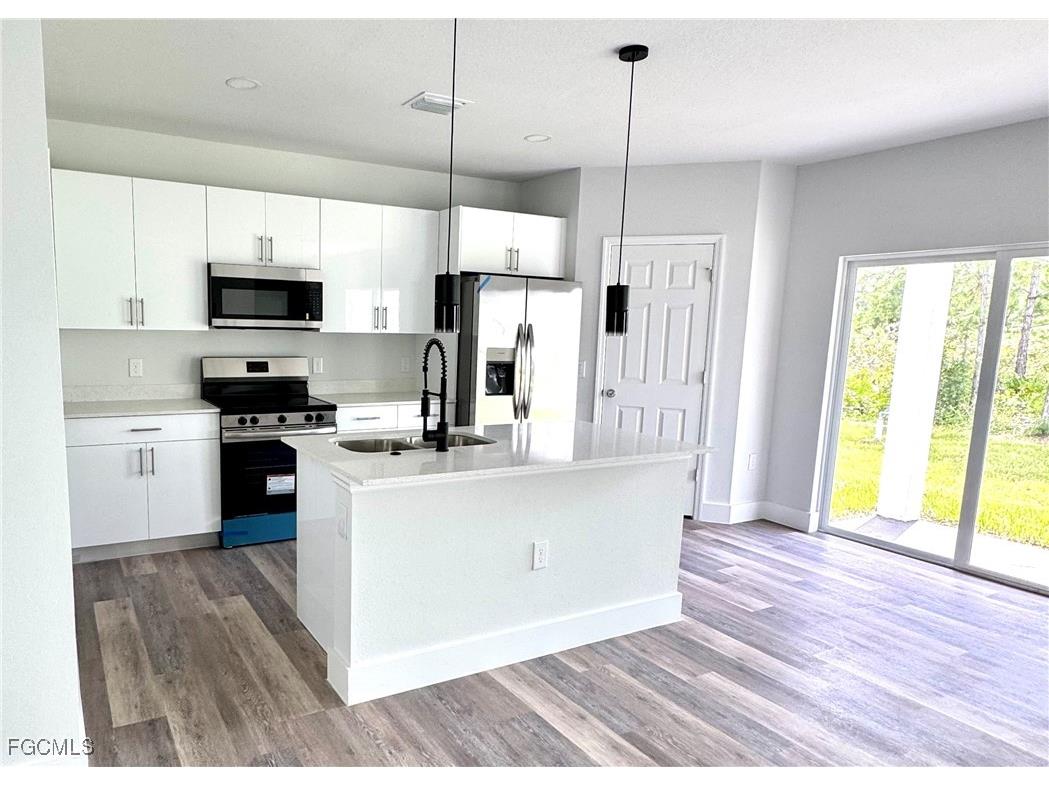 325 Hermosa Avenue Lehigh Acres FL 33974 225022744 image9