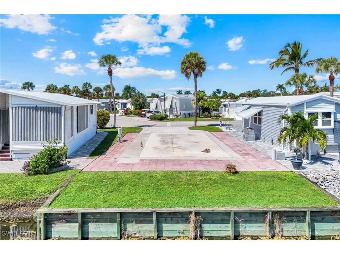 325 Imperial Wilder Boulevard Naples FL 34114 225072611 image5