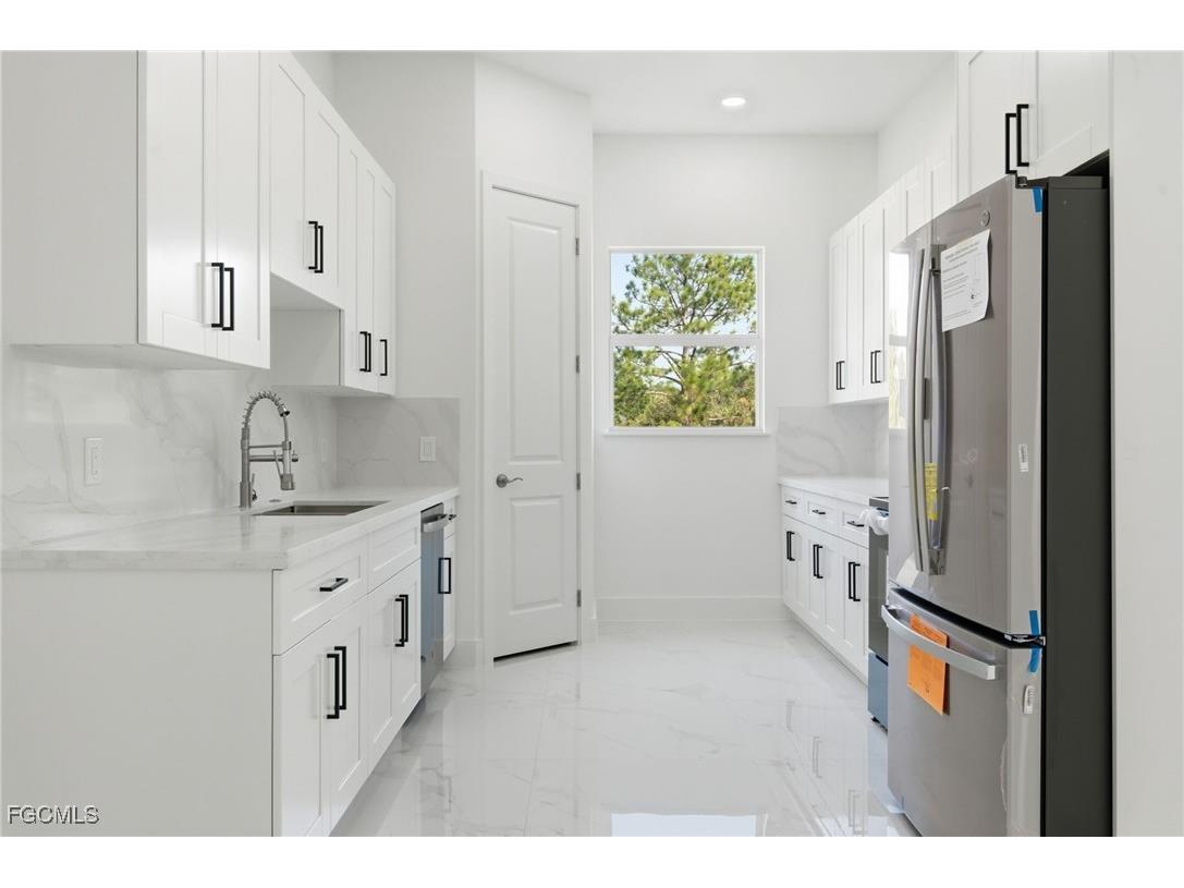 325 Lloyd Avenue S Lehigh Acres FL 33974 2025020003 image6