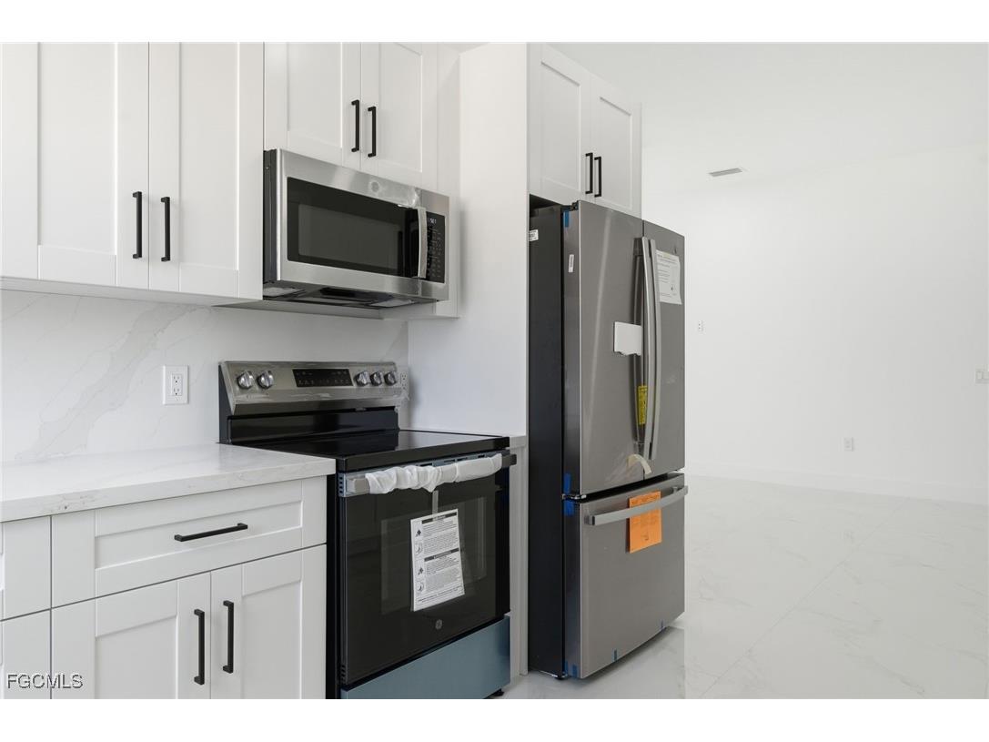 325 Lloyd Avenue S Lehigh Acres FL 33974 2025020003 image9