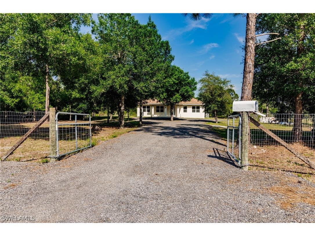 325 N Palomino Street Clewiston FL 33440 224043763 image1