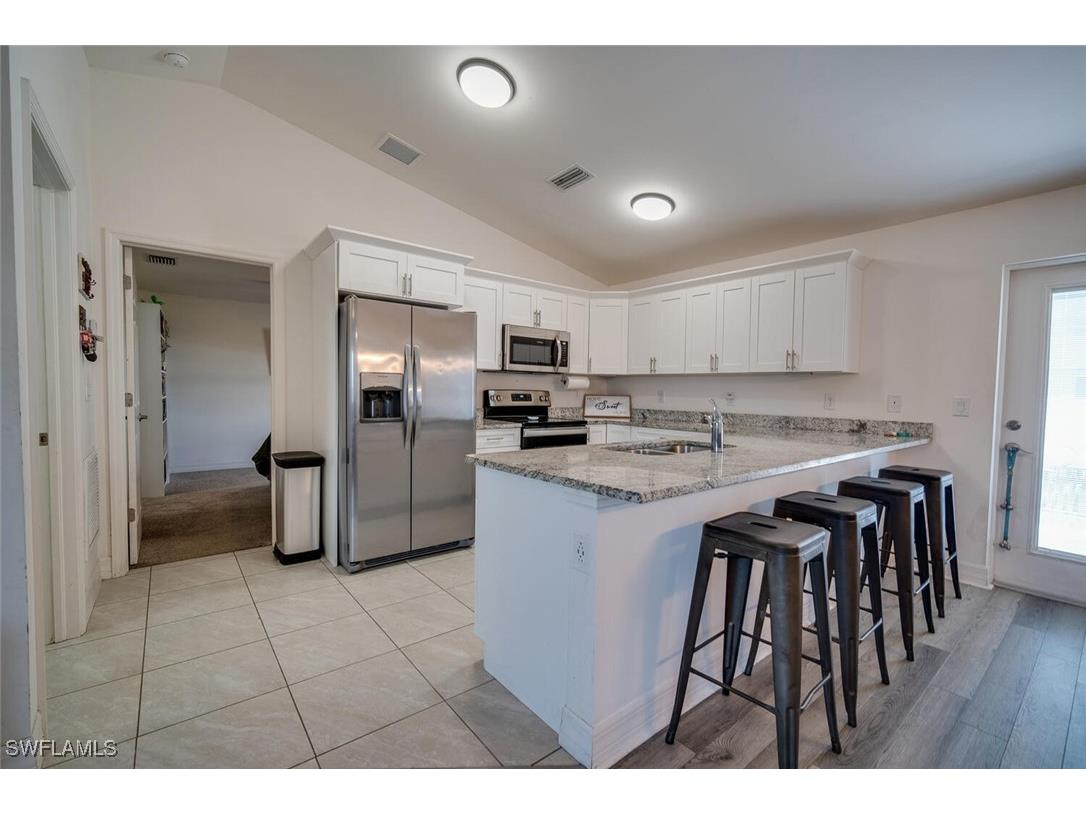 325 NW 10th Terrace Cape Coral FL 33993 225032135 image1