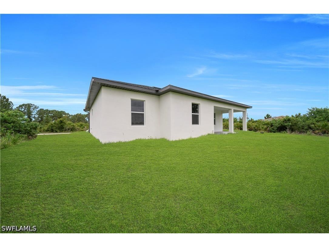 325 Paulcrest Avenue Lehigh Acres FL 33974 226021893 image32