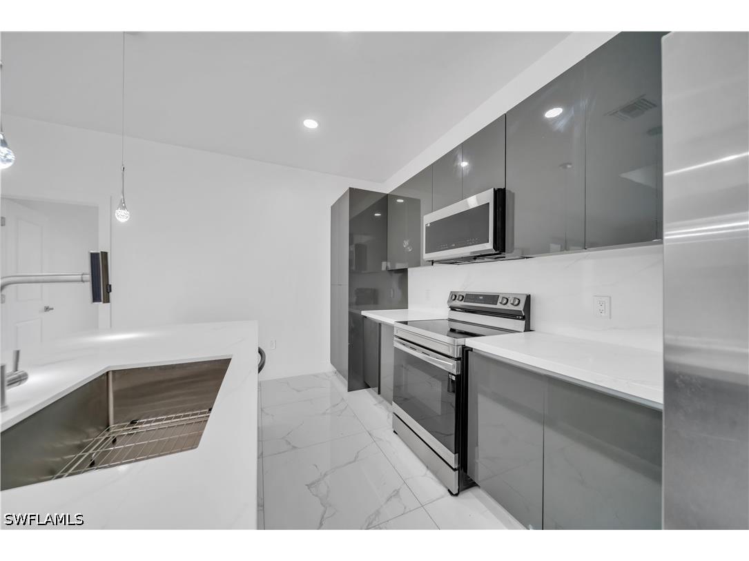 325 Paulcrest Avenue Lehigh Acres FL 33974 226021893 image9