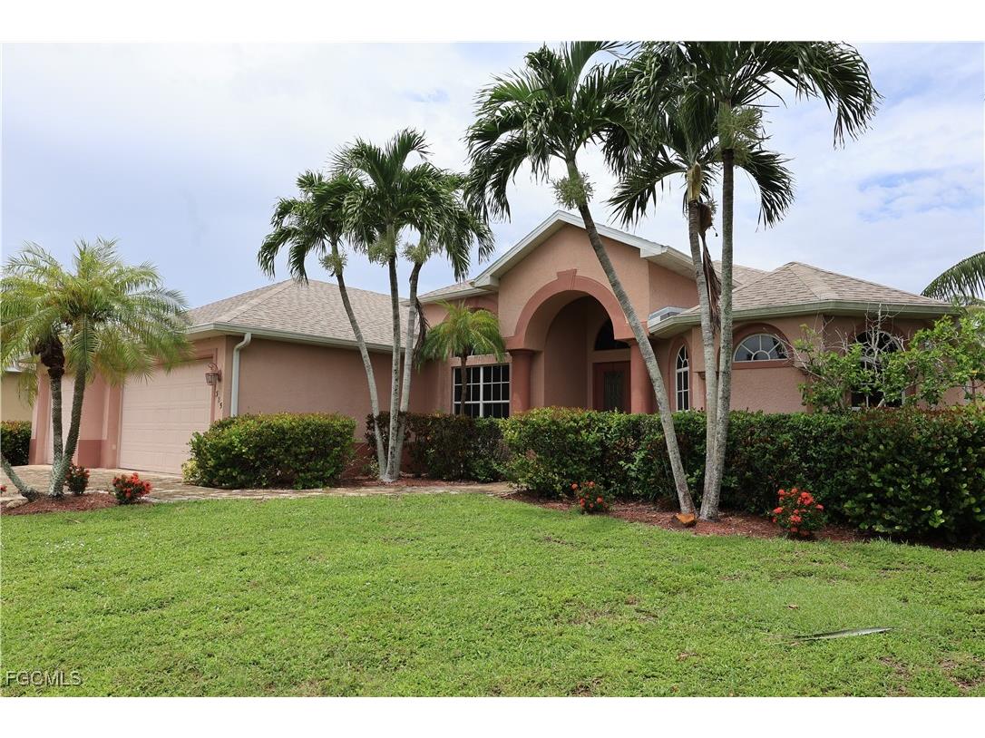325 SE 21st Street Cape Coral FL 33990 2025020836 image1