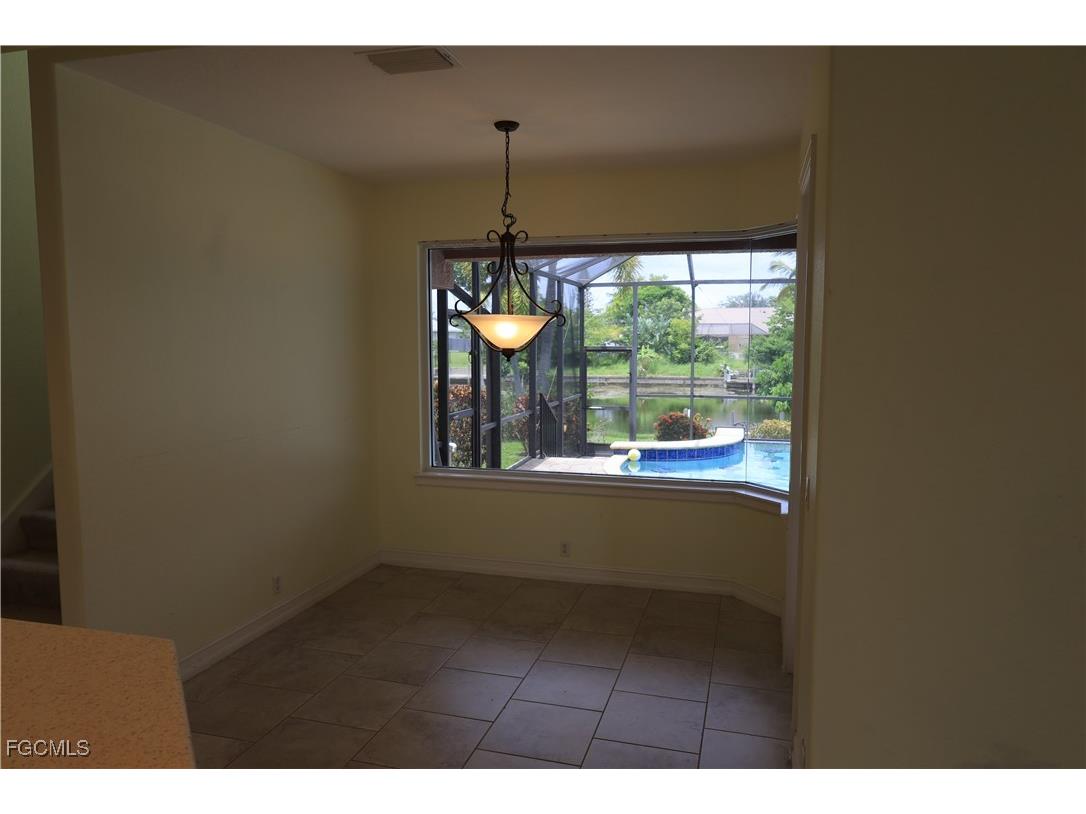 325 SE 21st Street Cape Coral FL 33990 2025020836 image14