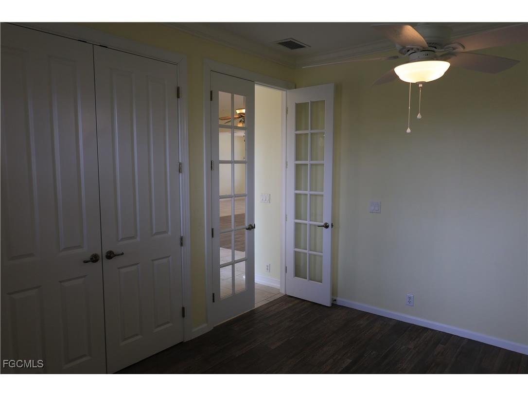 325 SE 21st Street Cape Coral FL 33990 2025020836 image16