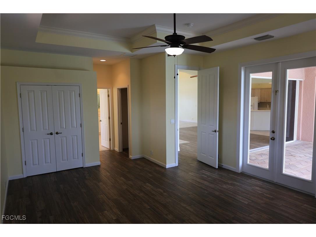 325 SE 21st Street Cape Coral FL 33990 2025020836 image18