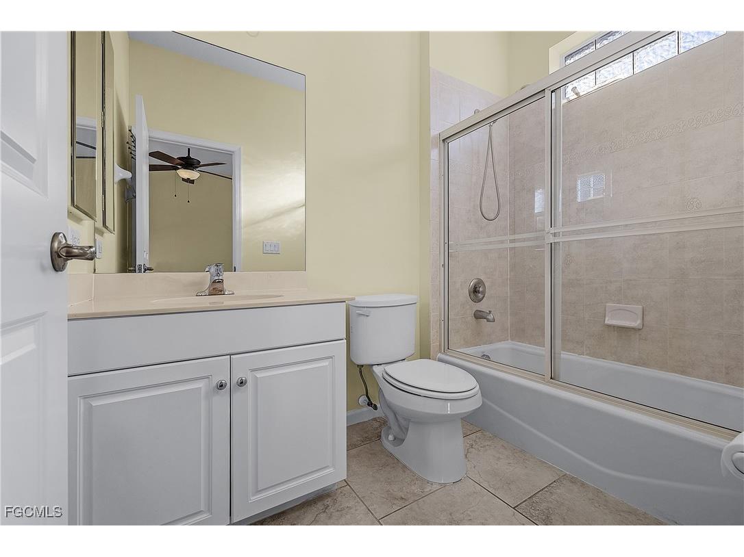 325 SE 21st Street Cape Coral FL 33990 2025020836 image37