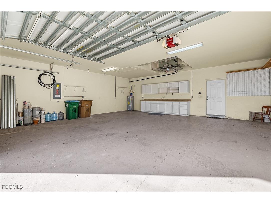 325 SE 21st Street Cape Coral FL 33990 2025020836 image45