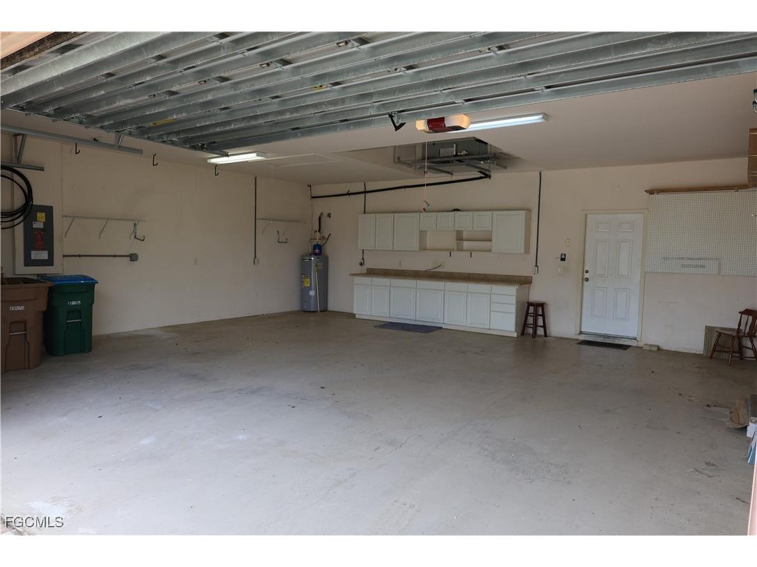 325 SE 21st Street Cape Coral FL 33990 2025020836 image46