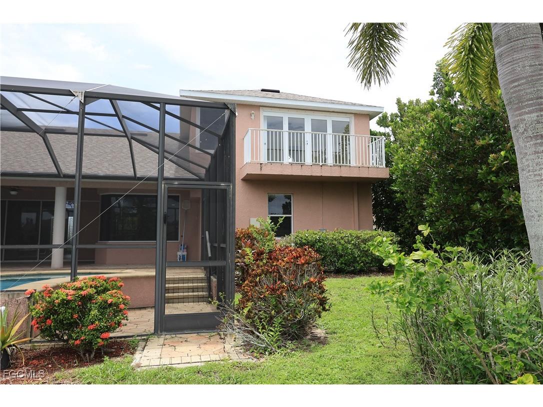 325 SE 21st Street Cape Coral FL 33990 2025020836 image5