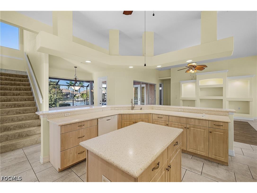 325 SE 21st Street Cape Coral FL 33990 2026022388 image20