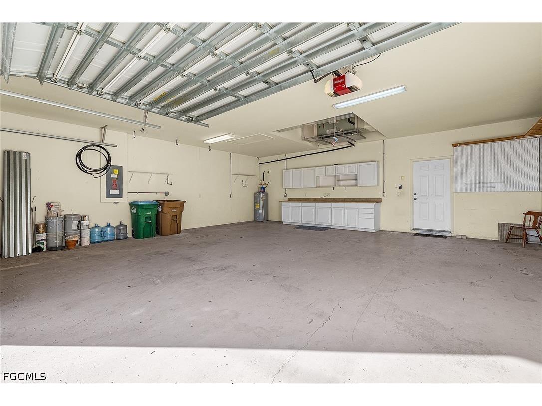 325 SE 21st Street Cape Coral FL 33990 2026022388 image41